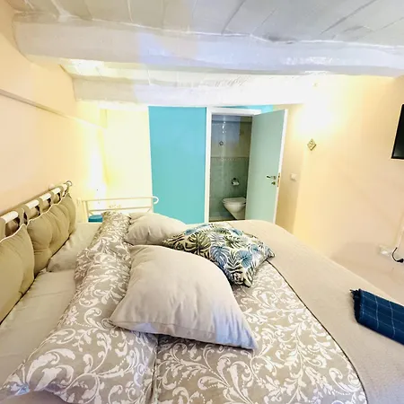 Casa Tonia San Cesareo Apartament Półwysep Sorrentyński
